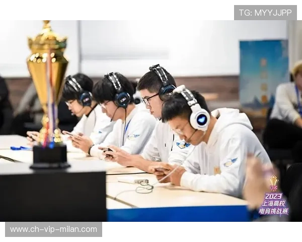 战队训练强度曝光：揭秘电竞背后的“铁血训练营”