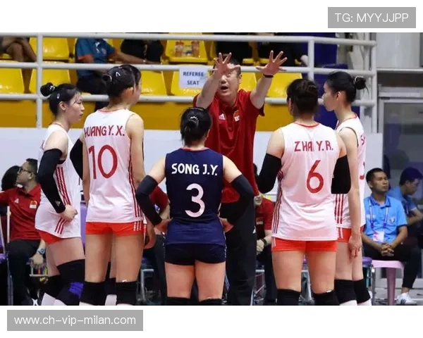 排球女队背飞战术屡试不爽，对手崩溃喊暂停