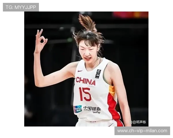 女篮新秀首次首发，惊艳全场，豪取两双引领未来新潮