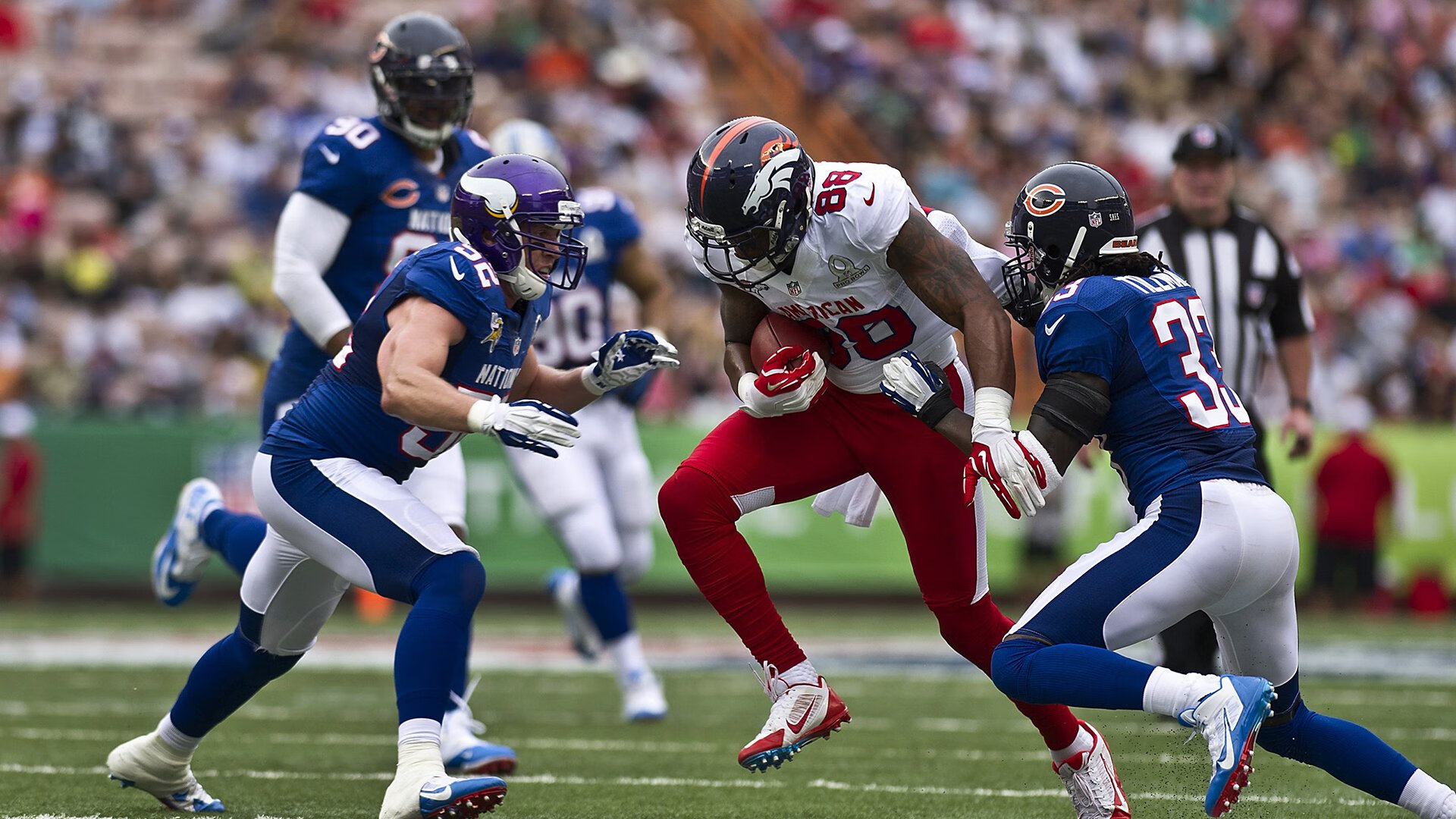 王楚钦反手狂攻展现统治力，王楚钦正手